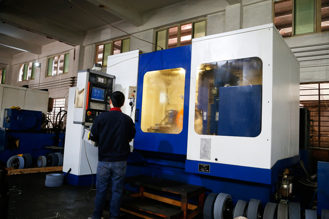 Tooth Grinding Machine